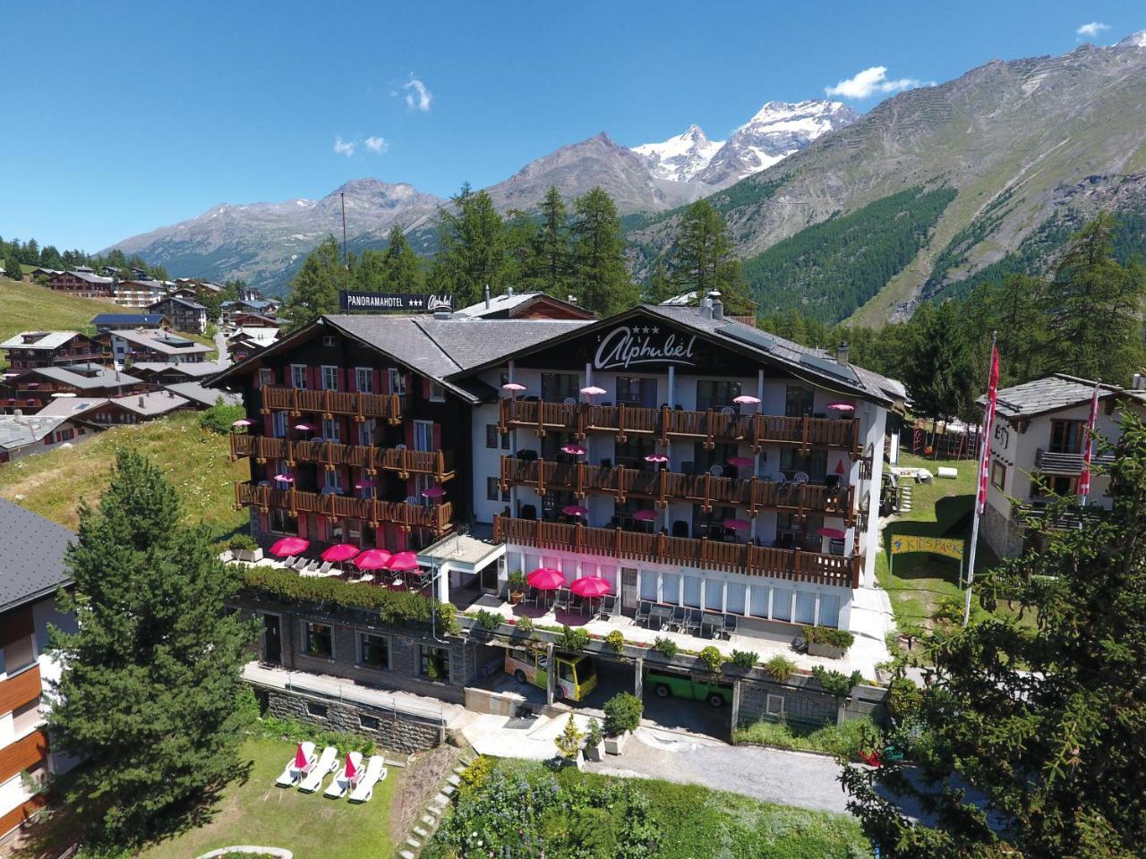 Hotel Alphubel Зас-Фе Екстер'єр фото